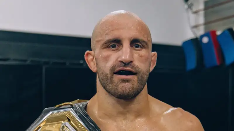 Алекс Волкановгски 