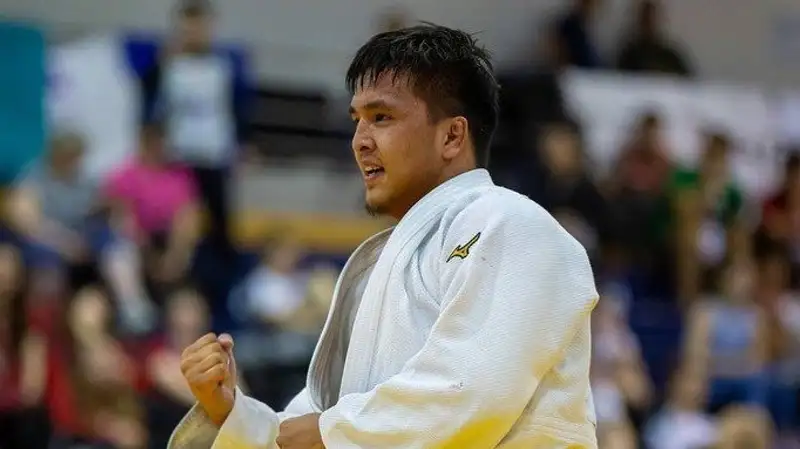 Азат Кумисбай 