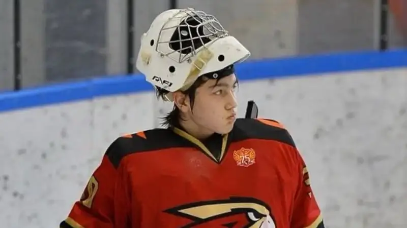 Казахстанский вратарь остался в запасе на матч юниорской хоккейной лиги Канады