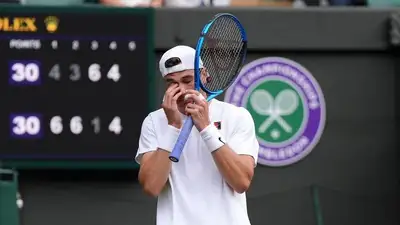 Топовый британский теннисист снялся с турнира в Лондоне