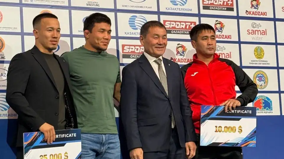 Казахстанский борец получил квартиру за &quot;золото&quot; чемпионата мира