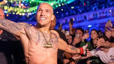 Чарльз Оливейра