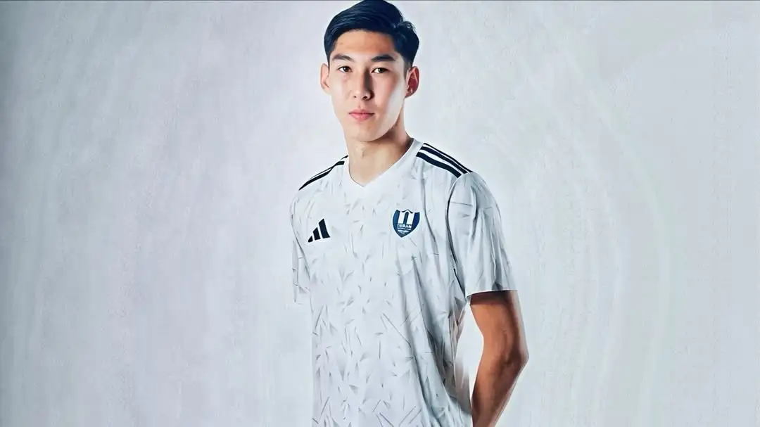 Казахстанский нападающий прокомментировал слухи о переходе в другую команду