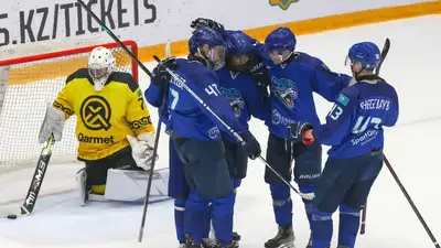 &quot;Барыс&quot; переиграл лидера вышел на первое место