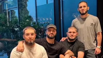 Зубайра Тухугов объяснил, чем отличаются Махачев и Нурмагомедов как бойцы