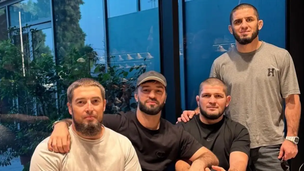 Зубайра Тухугов объяснил, чем отличаются Махачев и Нурмагомедов как бойцы