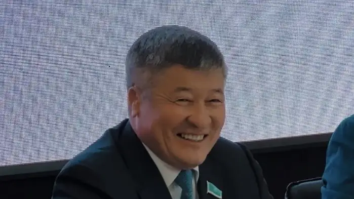 Президент Федерации борьбы Казахстана Даулет Турлыханов ушёл с поста