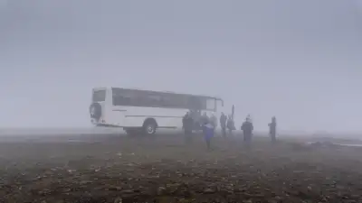 В автобус c хоккейной командой врезался грузовик