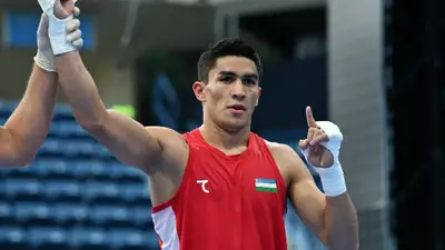 Казахстанец сразится со скандальным олимпийским чемпионом из Узбекистана за медаль первенства мира по боксу