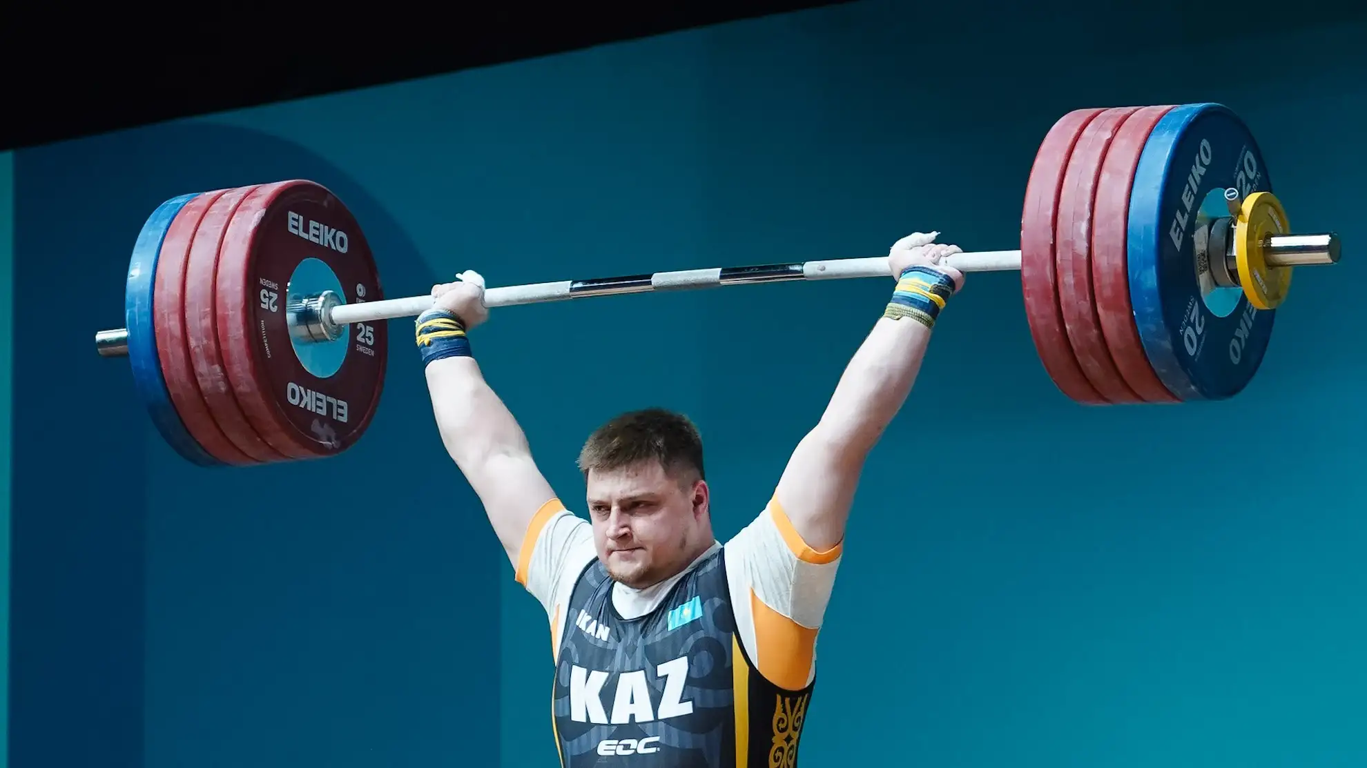 Больше всех кг на этом супертурнире поднял чемпион мира 2024 года Артём Антропов