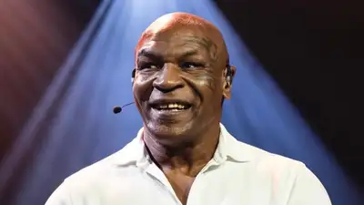 Майк Тайсон рассказал, когда подерётся с Флойдом Мейвезером