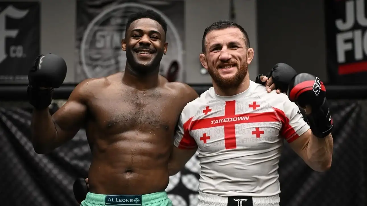 Алджамейн Стерлинг 