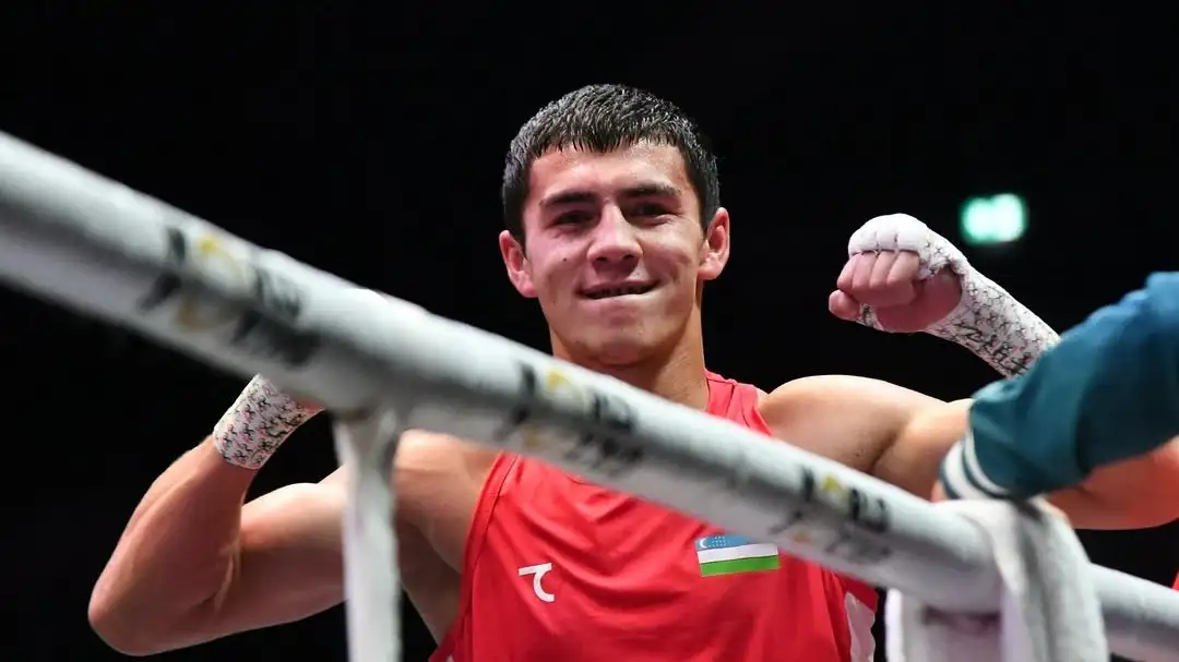 Чемпион мира из Узбекистана оформил разгром в бою за медаль мирового первенства