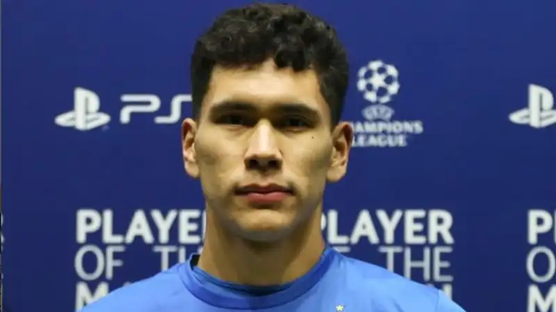 Анарбекова похвалили