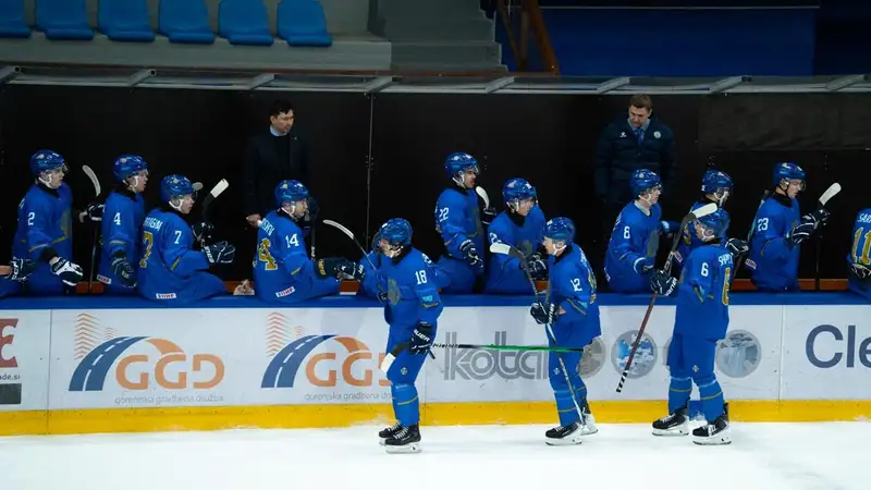 Чудовищным разгромом завершился матч сборной Казахстана на молодёжном чемпионате мира по хоккею