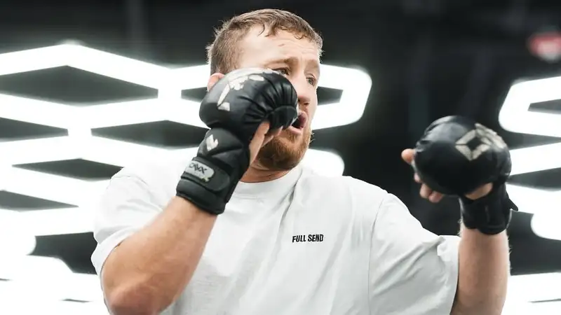 Джастин Гейджи