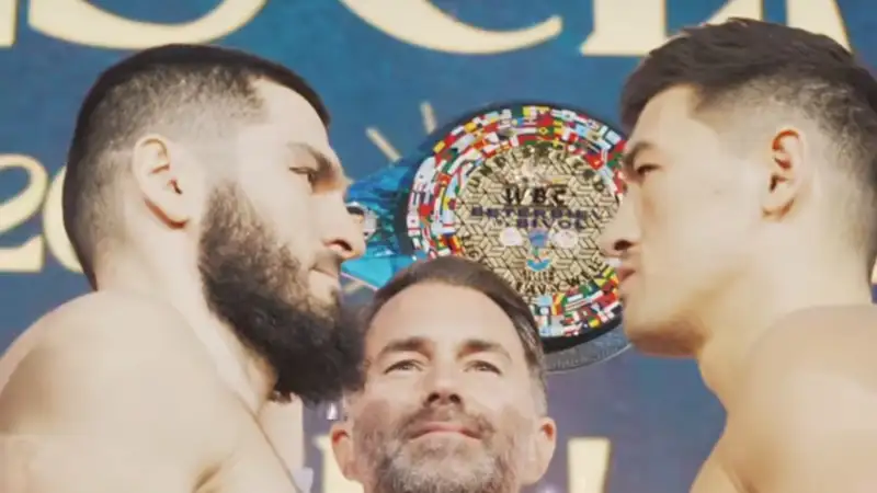 "Надо дело закончить": Бетербиев хочет провести трилогию с Биволом в Москве