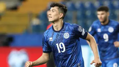 Сыдыкбек в &quot;Таразе&quot; собирает звезд