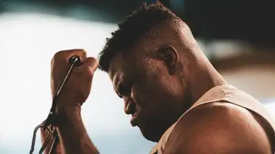 Нганну ответил на вызов Немкова