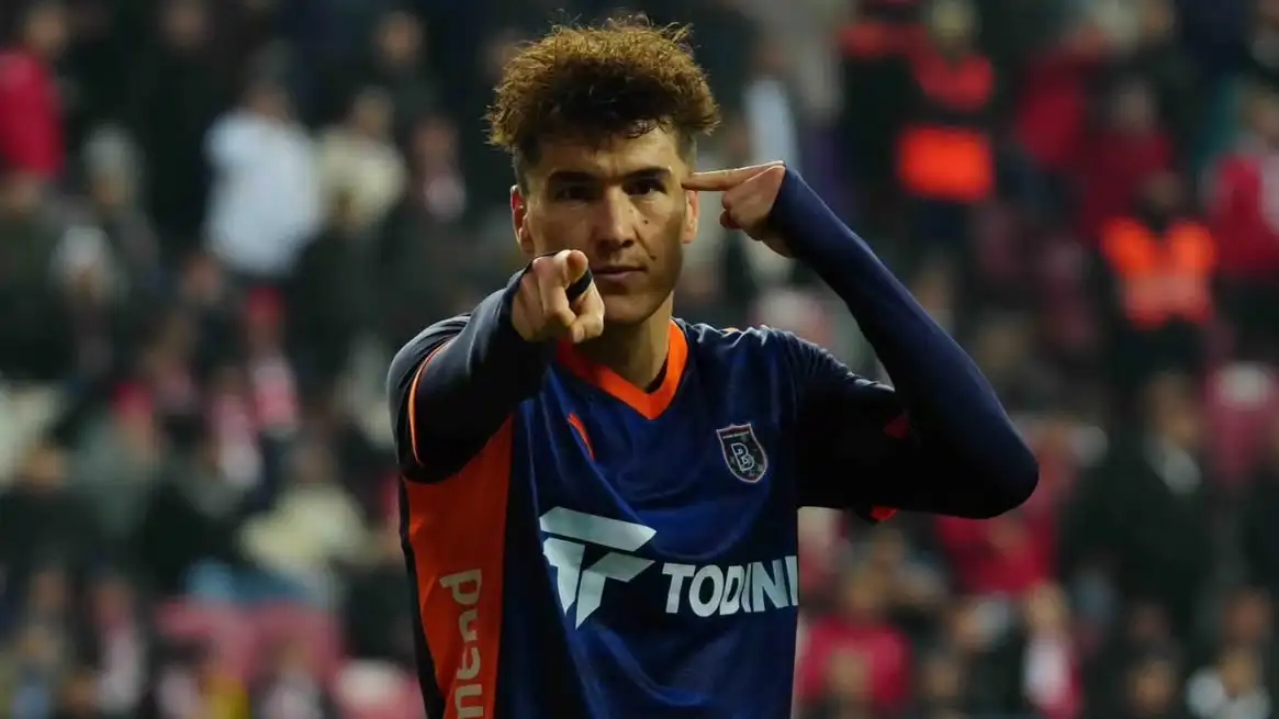 Узбекский футболист принёс победу своей команде и возглавил список бомбардиров турецкой Суперлиги