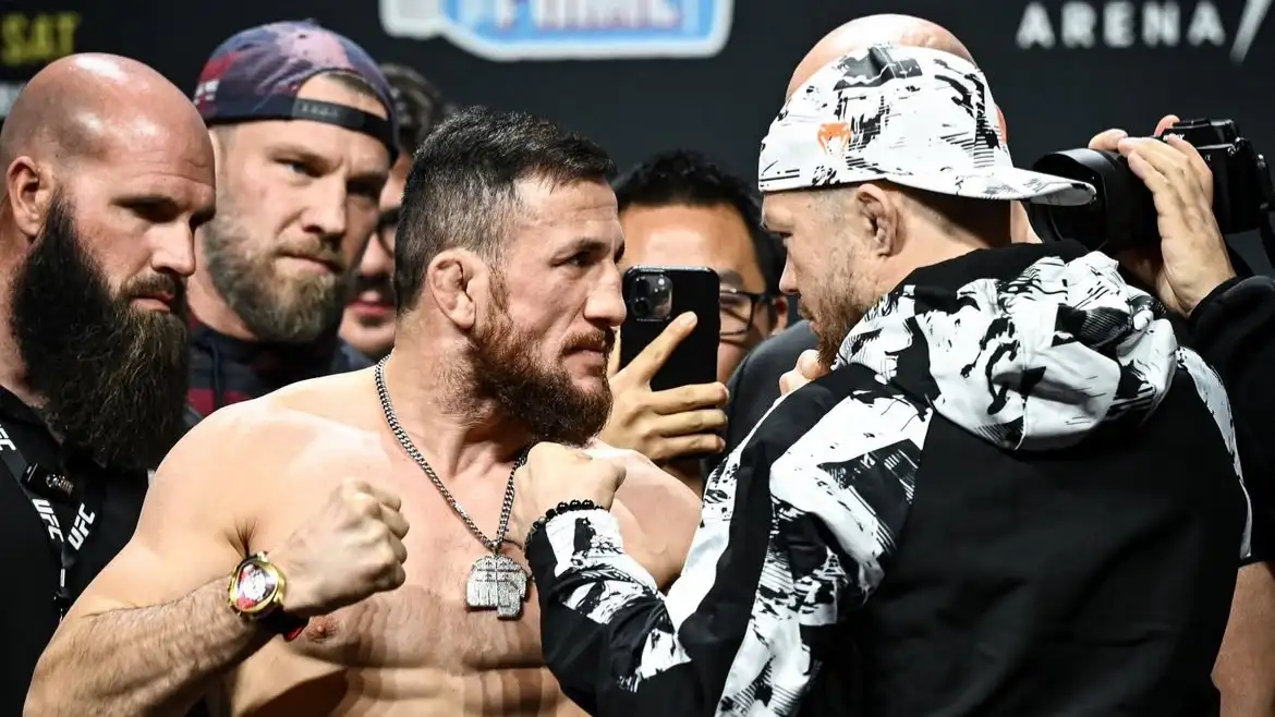 Экс-чемпион UFC похвалил Двалишвили за стойкость в реванше с Яном