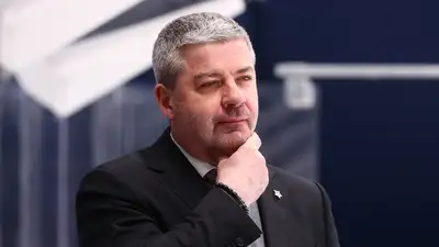 Бывший тренер сборной Казахстана по хоккею официально уволен из клуба КХЛ