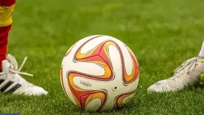 Деньги на футбол