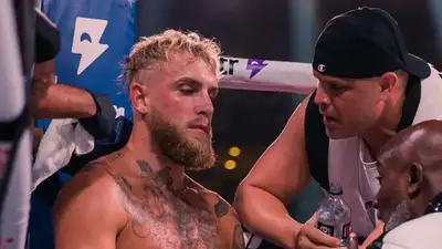 "Он намного лучше, чем о нём думают": чемпион мира удивлён боксёрским навыком Джейка Пола