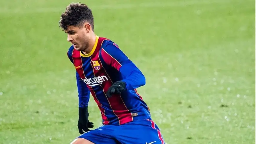 Игрок "Барселоны" в "Кайсаре"