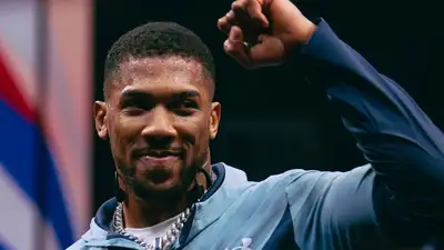 Джошуа прокомментировал победу над Полом: Снимаю шляпу перед ним