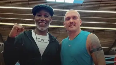 Легендарный боксёр высказался о возможном бое Усика и Уайлдера