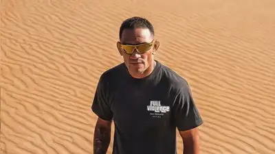 Фергюсон победил блогера