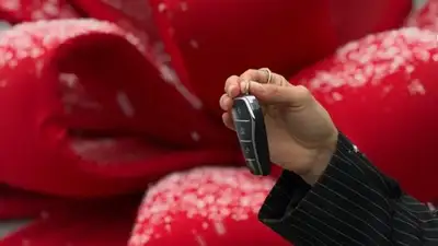 Подарок чемпионке автомобиль