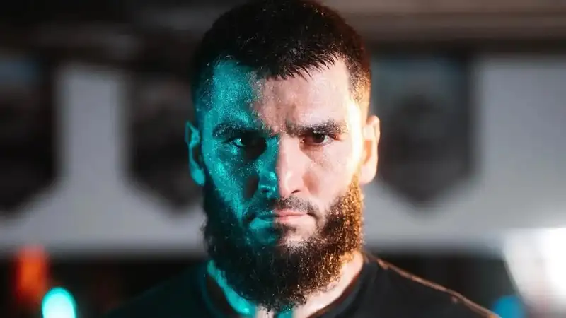 Фото: Instagram/arturbeterbiev