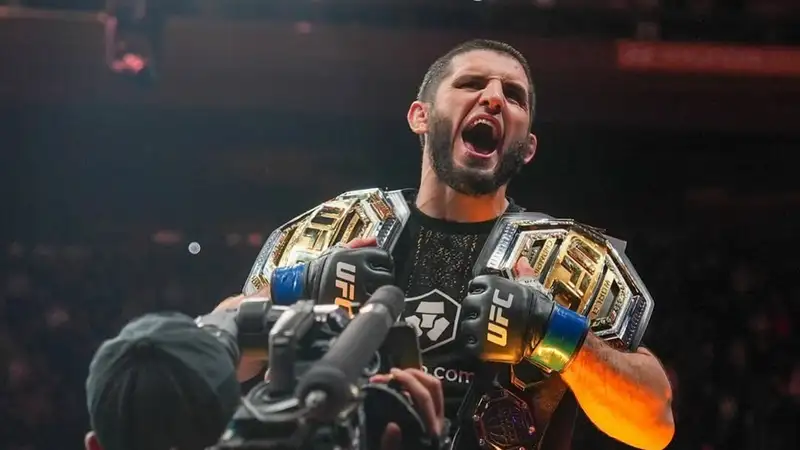 Ислам Махачев