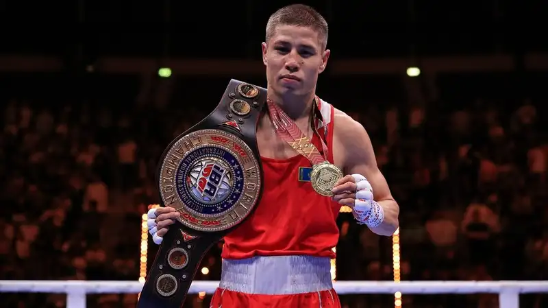 Оразбек Асылкулов впервые в карьере стал чемпионом мира по боксу