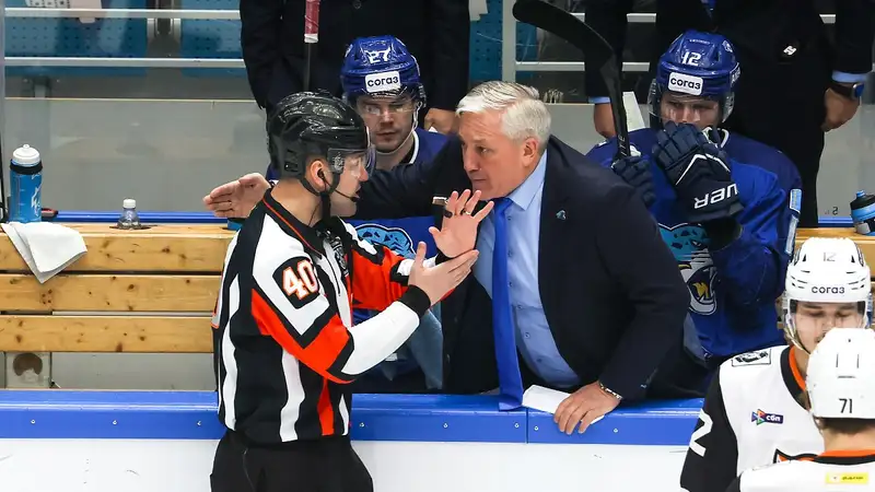 Главный тренер "Барыса" Михаил Кравец узнал плохие новости из России