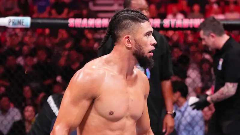 Джонни Уокер