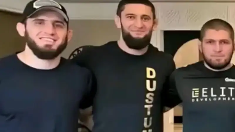 Хабиб Нурмагомедов и Хамзат Чимаев встретились в Дубае