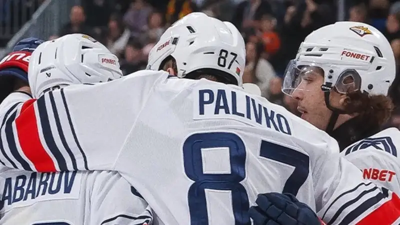 Казахстанские хоккеисты помогли "Металлургу" одержать победу в матче КХЛ