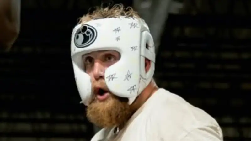 "Ему плевать на все твои удары": Джейк Пол назвал бойца, с которым не выйдет на ринг