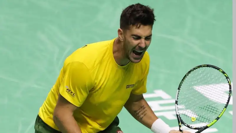 Австралийский теннисист признался, что ему пересадили сухожилие умершего человека