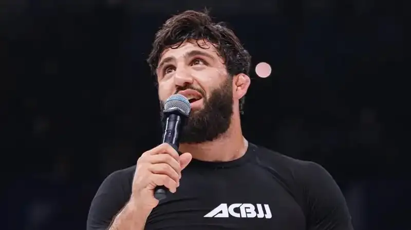 Арман Царукян 