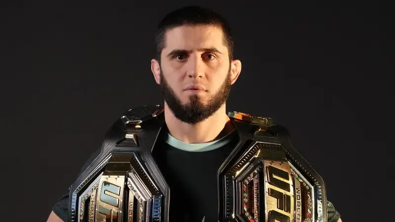 Ислам Махачев