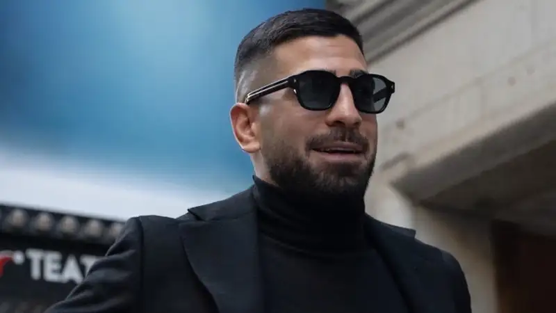 Илия Топурия 