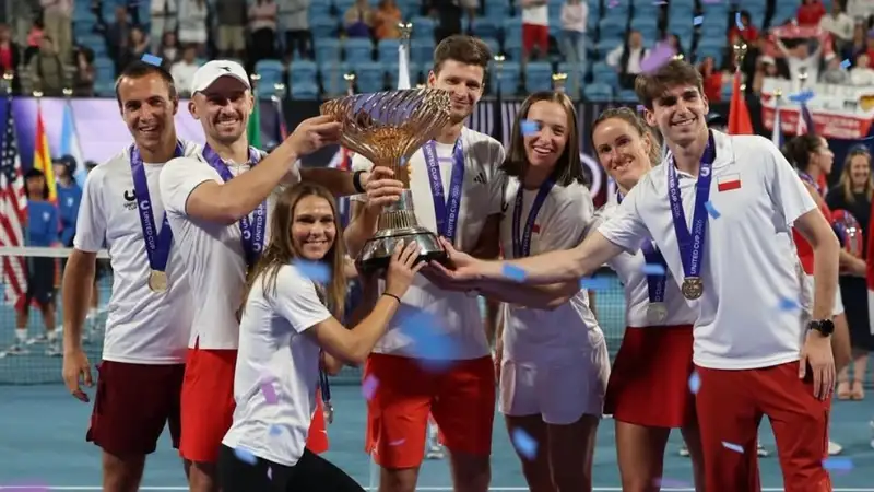 Сборная Польши стала победителем турнира United Cup-2026