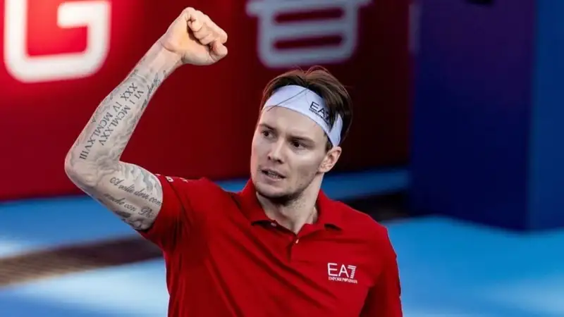 "Титул посвящаю своей команде": Бублик прокомментировал победу на турнире в Гонконге