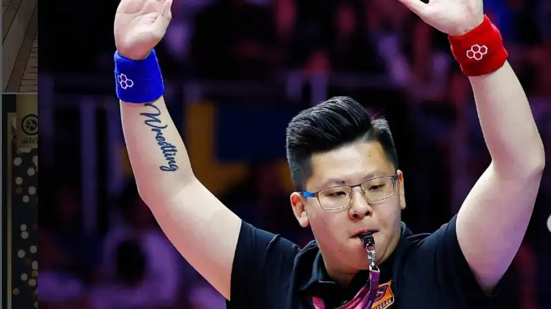 Драка на турнире по вольной борьбе 