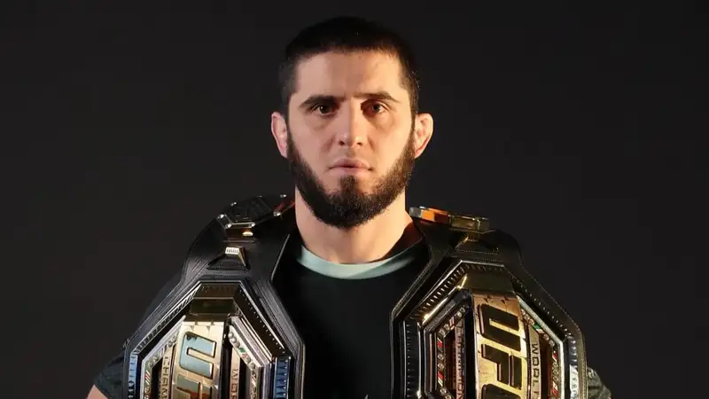 Махачев заявил о желании подраться на турнире UFC в Белом доме