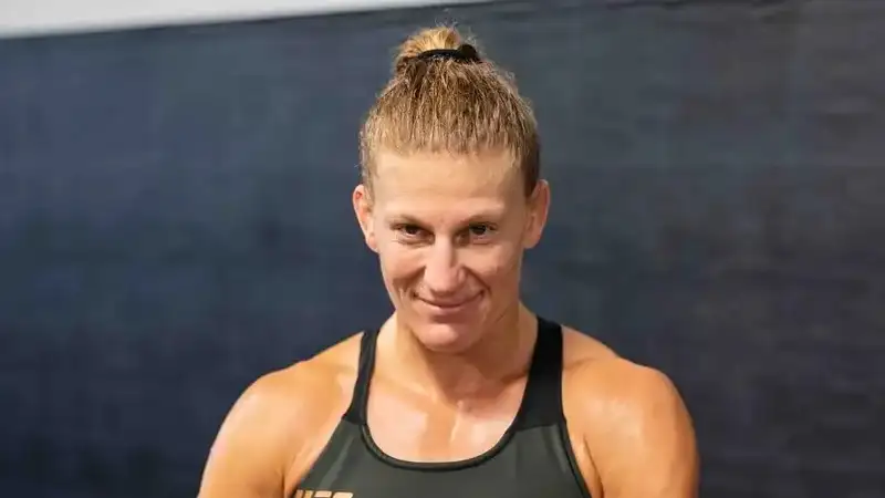 Кайла Харрисон 